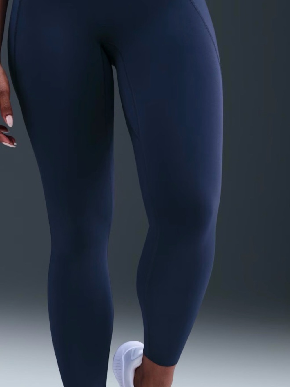 Nike Navy/Deep Blue High-Rise Leggings with Side Pockets